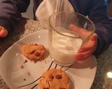 Foto del paso 3 de la receta: Galletas chocochips con harina de garbanzo y coco