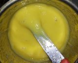 A picture of step 2 of Mango shake.