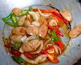 รูปขั้นตอนการทำที่ 3 ของ แหนมไก่ผัดน้ำพริกเผาราดหน้าข้าว