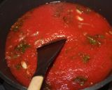 Foto del paso 10 de la receta: Merluza con gambas en salsa de tomate