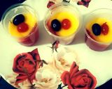 A picture of step 4 of Yummy Custered jelly pudding.