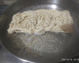 हाक्का नूडल्स (hakka noodles recipe in marathi) रेसिपी स्टेप 1 फोटो