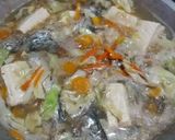 Foto langkah ke 5 dari resep Sup Ikan Tenggiri mix Tahu.