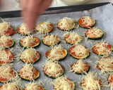 Foto del paso 5 de la receta: Minipizzas margarita de calabacín en freidora de aire