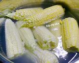Hình bước làm 1 của món Chè Bắp Đường Phèn
