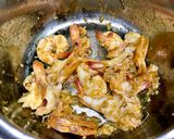 Hình bước làm 4 của món Canh chua tôm rau nhút