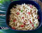 Une image de l'étape 7 de Salade fraîche de pâtes, tomates, et avocat sauce mayonnaise maison.