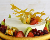 Foto del paso 14 de la receta: Tarta de mousse de chocolate blanco con frutas exóticas y sablé bretón