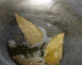 A picture of step 2 of Punjabi chole.