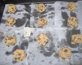A picture of step 4 of Chocolate Chip Cookies.