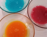 Foto langkah ke 2 dari resep Puding Susu Semburat Warna.