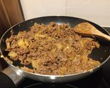 Foto del paso 1 de la receta: Horneado de carne, repollitos de Bruselas y quinoa 💪🏻