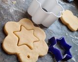 A picture of step 4 of Edible Christmas tree décor; stained glass windows biscuits.