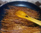A picture of step 1 of Soyayyiyar taliya.