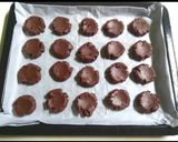Foto langkah ke 4 dari resep ChocoChips Cookies.