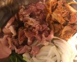 รูปขั้นตอนการทำที่ 1 ของ ข้าวสวยหน้า หมูผัดกิมจิ ร้อนๆมาแล้วจ่ะ