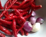 Foto langkah ke 2 dari resep Telur Puyuh Terong Pete Balado.