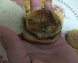 A picture of step 4 of One bite burger.