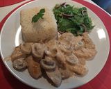 Foto del paso 4 de la receta: Pollo con natas y champiñones (Bifinhos con cogumelos)