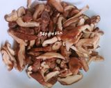 Hình bước làm 1 của món Burger cơm rong biển thịt gà rau củ