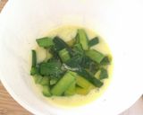 Foto del passaggio 2 della ricetta Gnocchetti di patate con crema di zucchine e gamberi argentini