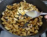 عکس مرحله 4 از دستور ماکارونی با سس مرغ و قارچ 😋