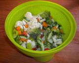 Foto del paso 2 de la receta: Fideos chinos con verduras salteadas y longaniza