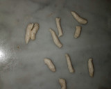 Foto del paso 2 de la receta: Palitos salados caseros 😋