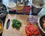 A picture of step 1 of Butter Chicken masala.