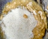 A picture of step 2 of Banana Fritters in Jaggery Syrup.