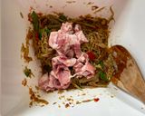 รูปขั้นตอนการทำที่ 2 ของ หมกหน่อไม้ใส่หมูสามชั้น By แม่บ้าน
