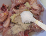 Foto langkah ke 2 dari resep Ayam Goreng Kemiri.