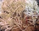 Foto langkah ke 4 dari resep Tumis Tahu, Tempe & Kecambah.