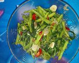 Foto langkah ke 4 dari resep Tumis Kangkung.