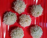 A picture of step 9 of Rice kadamb flowers.