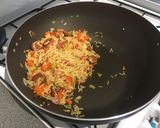 Kolbászos-tojásos sült rizs recept fázis 4 fotója