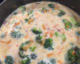 A picture of step 4 of Broccoli and cheese soup.