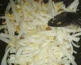 Foto langkah ke 3 dari resep Kwetiau goreng Chinese food.
