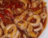Foto langkah ke 5 dari resep Cumi asam manis menggugah selera.