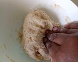 A picture of step 4 of Wheat flour chips.