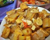 Foto langkah ke 6 dari resep 18. KIKIL Tahu Kecap Pedas.