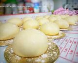 Foto langkah ke 4 dari resep Donat glaze.