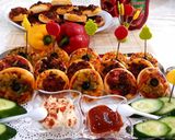 A picture of step 6 of Mini Pizzas with Various Toppings.