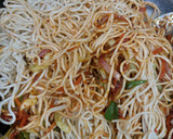 वेज चाउमीन (veg chowmein recipe in Hindi) रेसिपी चरण 3 फोटो
