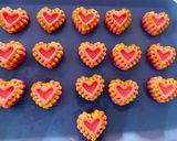 A picture of step 5 of Rose peda.