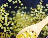 A picture of step 2 of Crunchy corn.
