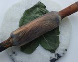 A picture of step 4 of Colocasia Leaves/Patod/Patra/Arbi ke patte.