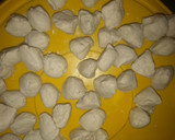 A picture of step 2 of Jigba Kosu (lumpy pap).