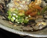 Foto langkah ke 2 dari resep Mie Kenyol/Kenyal Goreng Khas Pekalongan dan sekitarnya.
