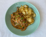 Foto del paso 10 de la receta: Ternera Strogonoff o Stroganoff (бефстроганов)